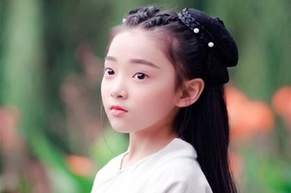 姓柴的女孩名字洋气四个字 好听柴姓女孩名字
