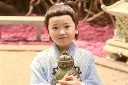 给男孩起名字姓周 男宝姓周取什么名字